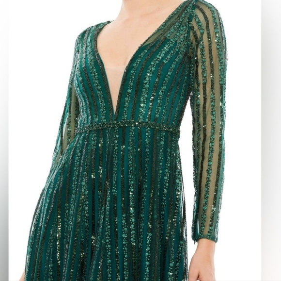 Mac Duggal Plunging Dress - Picture 2 of 10